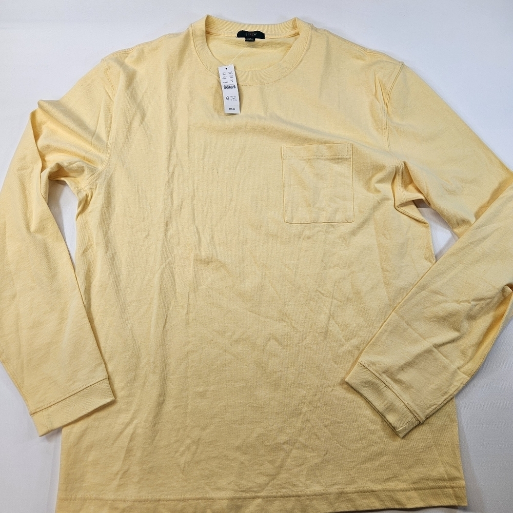LL Bean Shirt Men Yellow Long Sleeve Carefree Unshrinkable Tee Medium NWT